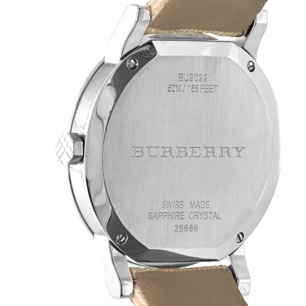 Burberry 38mm Ladies Heritage Nova Check Silver